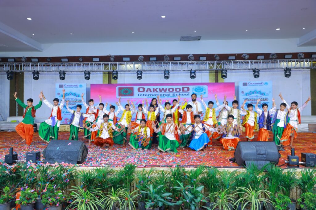 Tarang 2025 Dance perfomance by Oakwood Kids